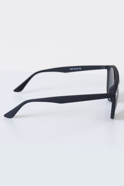 Fashion 1388 Mat Black Sonnenbrille Grey Linse