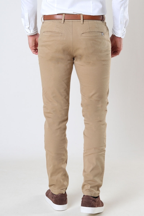 Solid ERICO FILIP CHINOS Sand