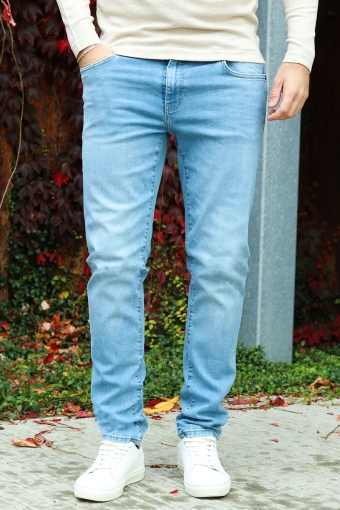 Loom Slim Jeans One Light Blue Denim