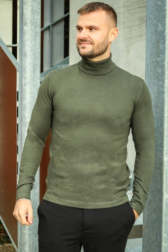 MALCOLM ROLL NECK KNIT Army